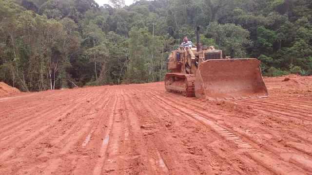 Foto 1 - Terraplanagem em geral